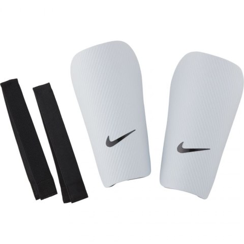 Ochraniacze piłkarskie Nike J Guard-CE SP2162 100