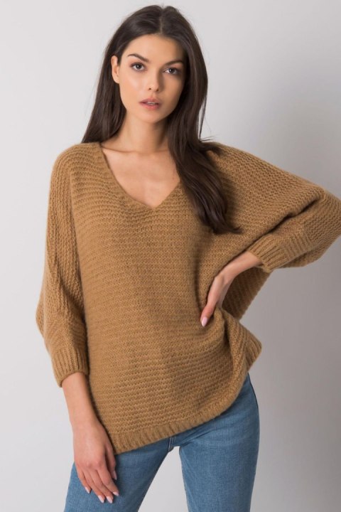 Sweter Damski Model TW-SW-BI-J1001.06 Camel - Och Bella