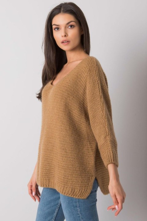 Sweter Damski Model TW-SW-BI-J1001.06 Camel - Och Bella